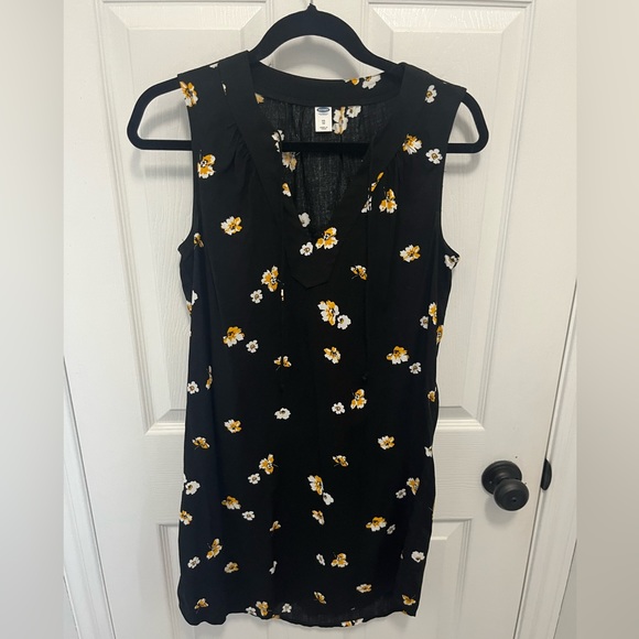 Dress - Floral - Old Navy - Picture 1 of 1